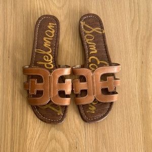 Sam Edelman brown slides size 9